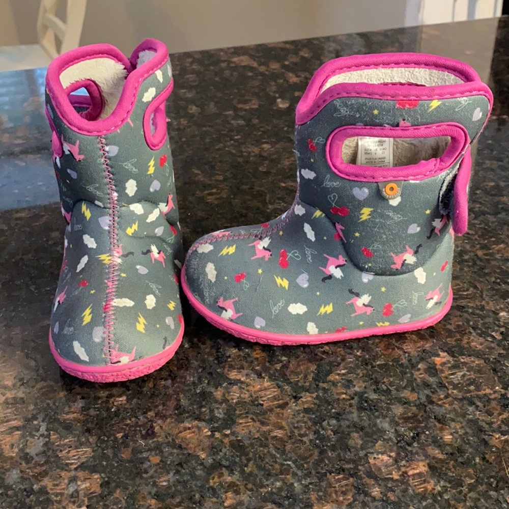 Baby Bogs Size 6